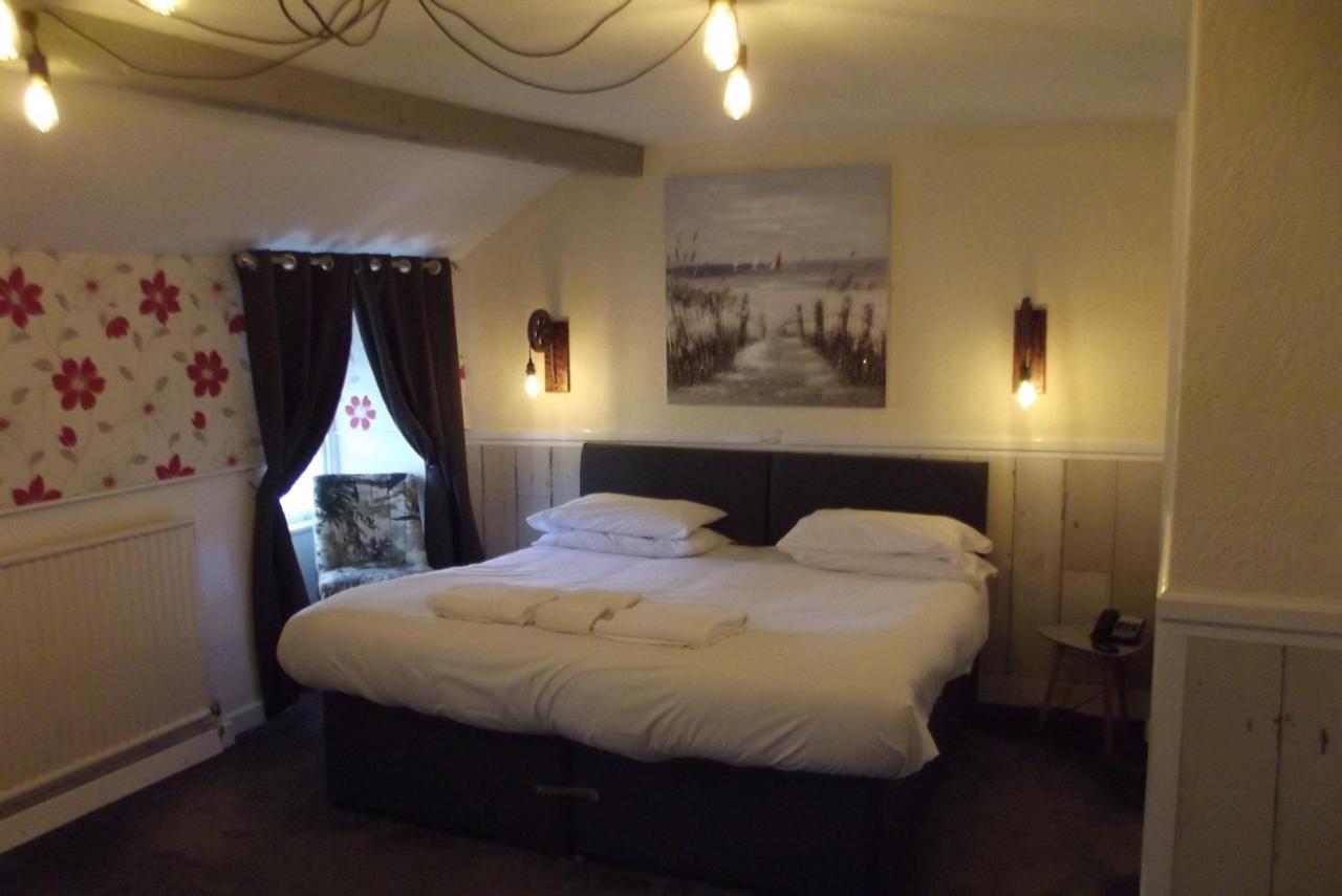 The Liverpool Arms Hotel Beaumaris Buitenkant foto