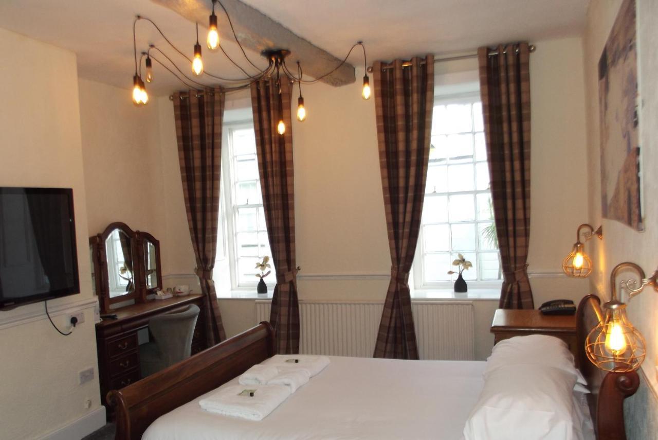 The Liverpool Arms Hotel Beaumaris Buitenkant foto
